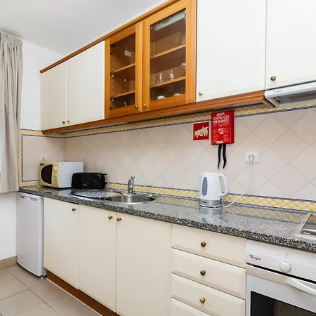Apart Otel Rossio Mar 2*