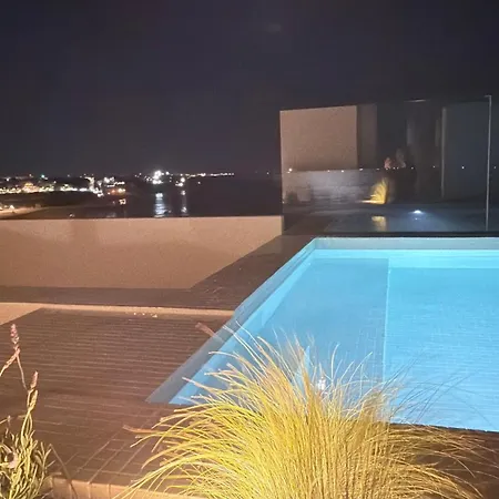 شقة فندقية Rossio Mar 3*